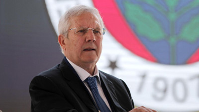 Fenerbahçe'nin eski başkanı Aziz Yıldırım, Dursun Özbek'e ağır ithamlarda bulundu