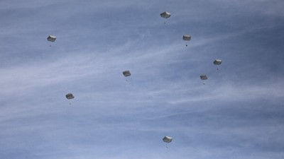ABD, Gazze'ye havadan 38 bin öğünlük gıda içeren insani yardım bıraktı