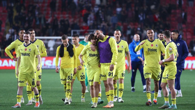 İngiliz devi Arsenal Mersin'de Fenerbahçeli Ferdi Kadıoğlu'nu izledi