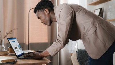 Lenovo, MWC 2024'te “Herkes için Yapay Zeka”