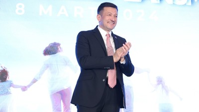 Hamza Dağ "kadın ve aile" projelerini tanıttı