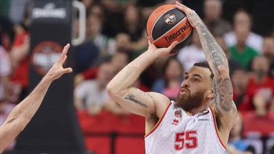 Mike James Avrupa Ligi tarihinin en skorer basketbolcusu oldu