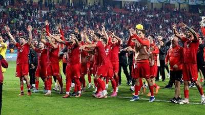 Türkiye UEFA'da ilk 10 hedefine adım adım gidiyor