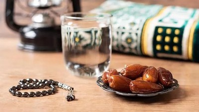 Azerbaycan'da ilk teravih namazı kılındı