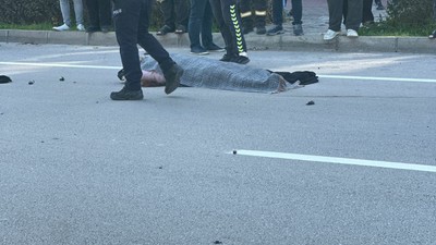 Antalya'da 17 yaşındaki sürücünün çarptığı motosikletli öldü