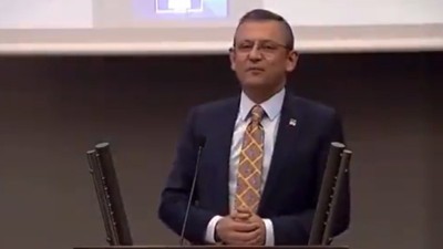 Özgür Özel, yanlışlıkla hükümeti övdü kendi belediyesini gömdü