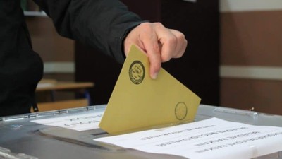 31 Mart yerel seçimlerinde 1 milyon 32 bin 610 genç ilk kez oy kullanacak