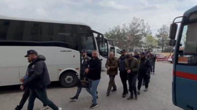 Diyarbakır’da yasadışı bahis çetesine ‘Sibergöz-24’ operasyonu: 25 tutuklama