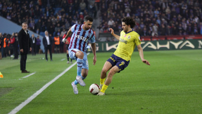 Fenerbahçe, Trabzon'un 2-0'dan döndüğü mücadelede 3-2 kazandı