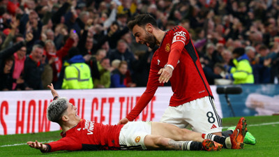 Manchester United, FA Cup'ta Liverpool'u eledi
