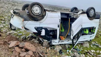 Son Dakika: Kahramanmaraş'ta öğrenci servisi devrildi! Çok sayıda yaralı var