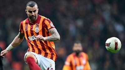 Abdülkerim Bardakcı A Milli Futbol Takımı'nın aday kadrosuna davet edildi