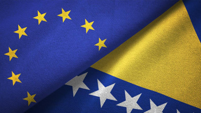 AB, Bosna Hersek ile üyelik müzakerelerine başlama kararı aldı
