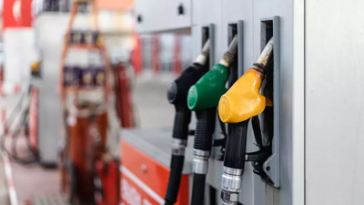 Motorine bu gece 1 TL indirim bekleniyor