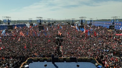 Yeniden Büyük İstanbul Mitingi'nde 650 bin kişi bir araya geldi