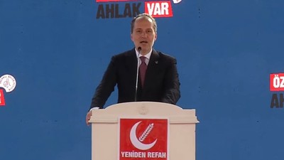 YRP Genel Başkanı Fatih Erbakan'dan Cumhurbaşkanı Erdoğan ile aynı gün aynı saatte 10 km uzaklıkta miting