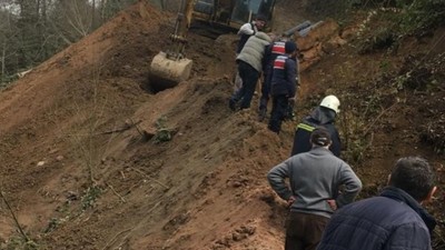 Trabzon'da isale hattı çalışması sırasında göçük meydana geldi! 3 işçi hayatını kaybetti