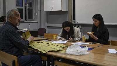 35 yıl sonra ilk defa CHP ilk kez birinci parti