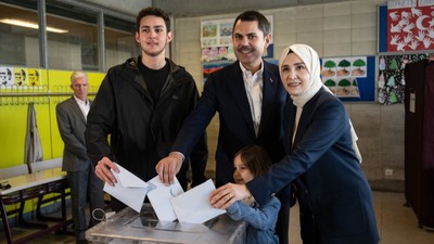 Murat Kurum oyunu kullandı: İnşallah bugün erken bir bayram kutlayacağız