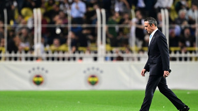 Fenerbahçe Başkanı Ali Koç, Olağanüstü Genel Kurul'da açıklamalarda bulundu