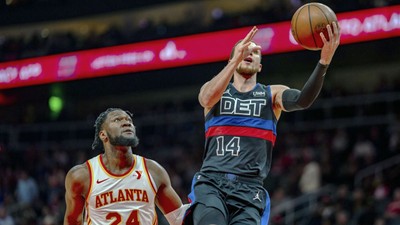 Flynn'in 50 sayısı Pistons'a galibiyet getirmeye yetmedi