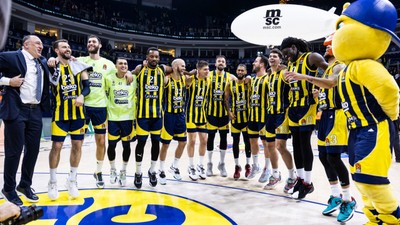Fenerbahçe Euroleague'de play-off'ları garantiledi