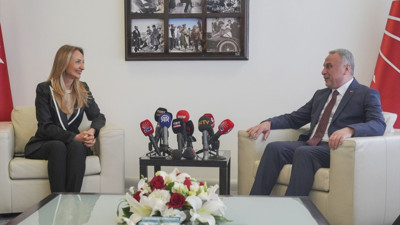 AK Parti heyetinden CHP’ye bayram ziyareti! Dikkat çeken birlik beraberlik vurgusu