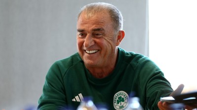 Fatih Terim, Olympiacos - Fenerbahçe karşılaşması öncesi Türk basın mensuplarını misafir etti