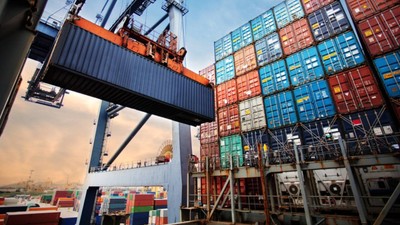 Ticaret Bakanlığı: Türkiye'nin küresel ihracatta payı rekor seviyeye ulaştı