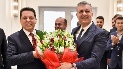 'Boş kasa devraldık' demişti! Esenyurt'un yeni Başkanı Ahmet Özer belediyenin toplam borcunu açıkladı