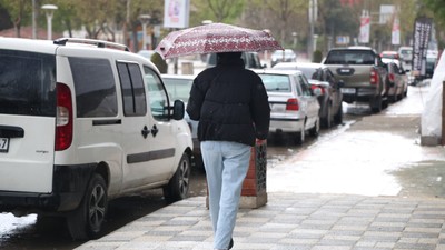 Elazığ’da kısa süreli sağanak