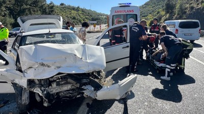 Manisa’da trafik kazası: 3 yaralı