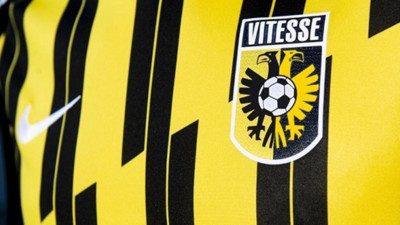 Hollanda, Vitesse Arnhem'e 18 puan silme cezası vererek küme düşürdü