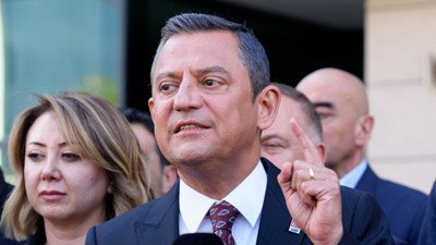 Özgür Özel Şaban Sevinç'e konuştu: Yeni anayasa için şart koştu