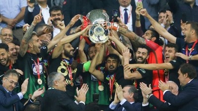 Süper Lig'de uzun yıllar mücadele eden Akhisarspor, küme düştü