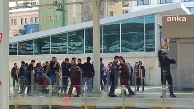 Almanya Cumhurbaşkanı Steinmeier'e Sirkeci Garı'nda Filistin protestosunda "Soykırım suçlusu katil Almanya" sloganları yükseldi