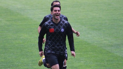 Burak Topçu sakatlıktan golle döndü Afyonspor kazanarak lige tutundu