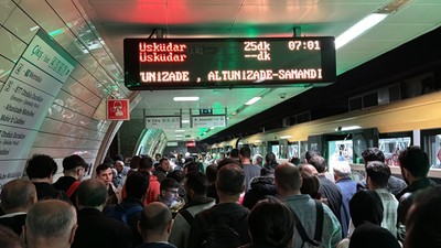 Üsküdar-Samandıra metro hattı 27 saattir arızalı! Metro İstanbul'dan açıklama