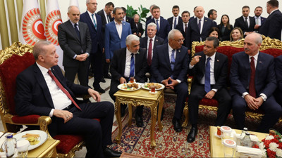 Cumhurbaşkanı Erdoğan ile Özgür Özel görüşmesinde neler konuşulacak? CHP kurmaylarından dikkat çeken açıklama