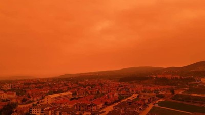Afrika tozlarından etkilendi... Bolu kıpkırmızı oldu