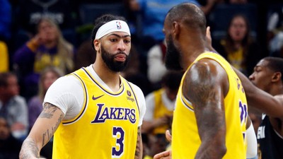 Los Angeles Lakers Denver Nuggets'ı yendi süpürülmenin eşiğinden döndü