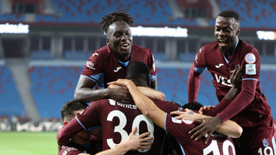 Trabzonspor, 2-0 geriye düştüğü maçta Gaziantep FK'yı yendi