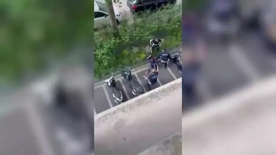 ABD polisinden Filistin'e destek yürüyüşü yapan kız öğrenciye işkence