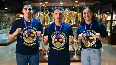Fenerbahçe'nin şampiyon boksörleri Paris'i hedefliyor