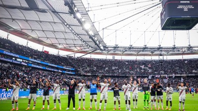 Eintracht Frankfurt'u 5-1 yenen Leverkusen, yenilmezlik rekoruna ortak oldu