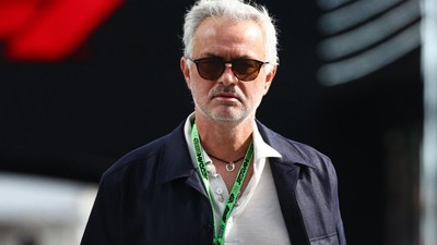 Aziz Yıldırım'ın Mourinho hamlesi Avrupa'da ses getirdi! Fenerbahçe manşetlere çıktı