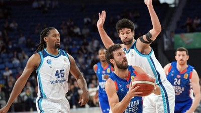 Anadolu Efes, Süper Lig çeyrek finaline iyi başladı