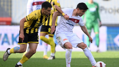 Sivasspor, deplasmanda İstanbulspor'u farklı yendi