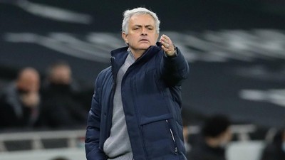 Beşiktaş, Jose Mourinho ile görüşme yaptığını açıkladı