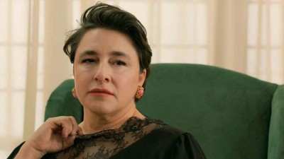 Esra Dermancıoğlu'ndan 'Cannes' tepkisi: Utandım